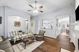 12423 Rutgers Park Ct, Houston, TX 77058 - Photo 6