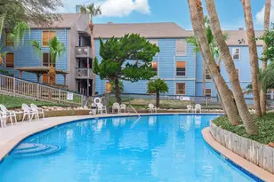 8100 Seawall Blvd, Galveston, TX 77551 - Photo 16