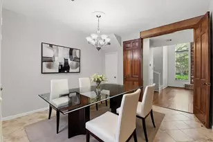 727 Bunker Hill Rd, Houston, TX 77024 - Photo 16