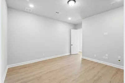 9714 Falling Leaf Drive, Missouri City, TX 77459 - Photo 36