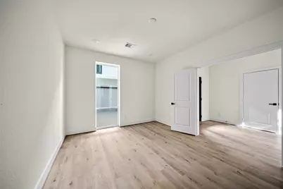 2618 Dennis Street, Houston, TX 77004 - Photo 10