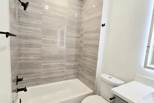 2618 Dennis St, Houston, TX 77004 - Photo 34