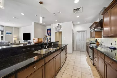 914 Main Street #801, Houston, TX 77002 - Photo 12