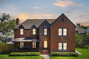 210 Coronado St, Houston, TX 77009 - Photo 2