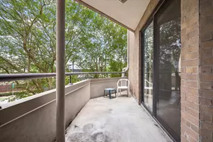 5200 Weslayan St, Houston, TX 77005 - Photo 10