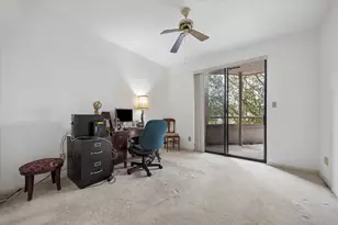 5200 Weslayan St, Houston, TX 77005 - Photo 2