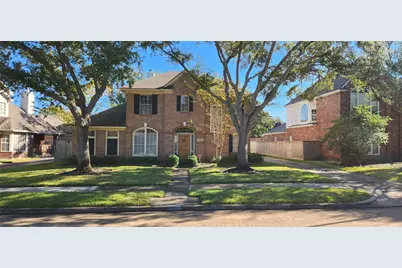 7022 Emerald Glen Drive, Sugar Land, TX 77479 - Photo 1
