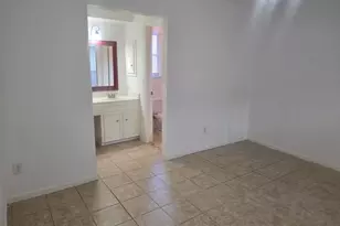 10622 Beckfield Dr, Houston, TX 77099 - Photo 8