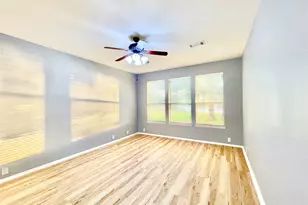 714 Honeysuckle Vine Dr, Rosenberg, TX 77469 - Photo 6