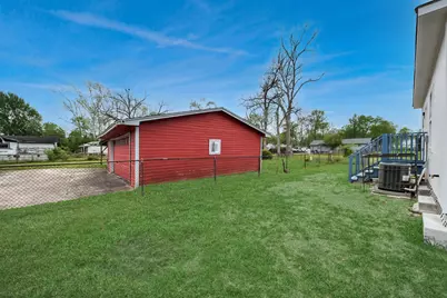 9210 Wheatley Street, Houston, TX 77088 - Photo 32