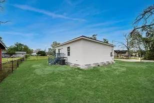 9210 Wheatley St, Houston, TX 77088 - Photo 34