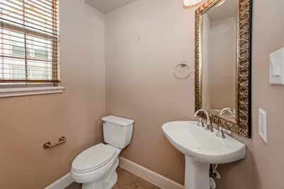 1113 Peveto Street #B, Houston, TX 77019 - Photo 16