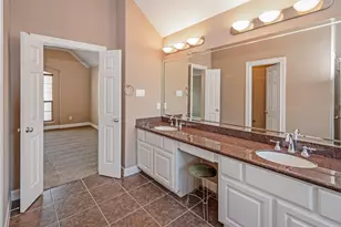 1113 Peveto St, Houston, TX 77019 - Photo 22