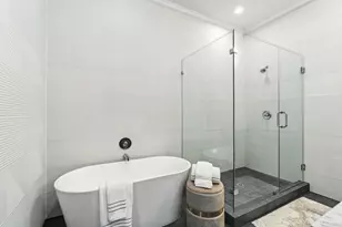 4030 Blossom St, Houston, TX 77007 - Photo 18