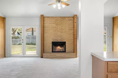 661 S College Street, La Grange, TX 78945 - Photo 10