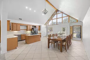 661 S College St, La Grange, TX 78945 - Photo 2