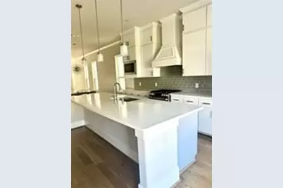 1315 W 24th Street #B, Houston, TX 77008 - Photo 8