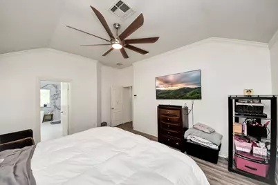 7714 Heron Lakes Drive, Houston, TX 77064 - Photo 20