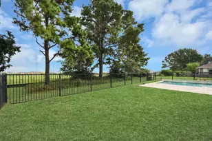 7714 Heron Lakes Dr, Houston, TX 77064 - Photo 42