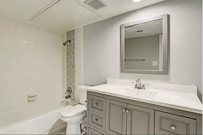 2120 Wilcrest Drive #103, Houston, TX 77042 - Photo 20