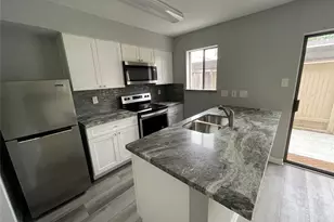 2120 Wilcrest Dr, Houston, TX 77042 - Photo 8