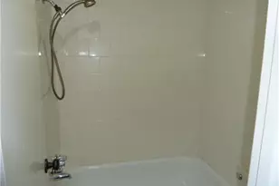 2100 Tanglewilde St, Houston, TX 77063 - Photo 12
