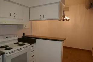 2100 Tanglewilde St, Houston, TX 77063 - Photo 8