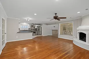 5616 Pine St, Houston, TX 77081 - Photo 8