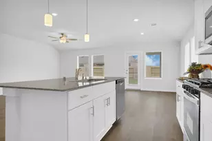 2634 Chivalry Ln, Rosenberg, TX 77471 - Photo 18