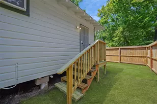 701 Clay St, Cleveland, TX 77327 - Photo 22