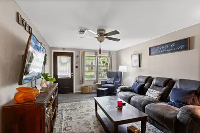 1215 Esther Street, Kemah, TX 77565 - Photo 8