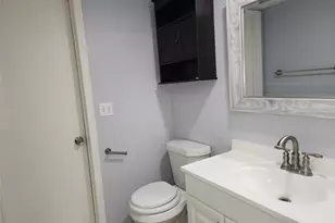 7211 Log View Dr, Houston, TX 77040 - Photo 10