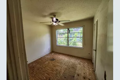 5535 Flamingo Drive, Houston, TX 77033 - Photo 2