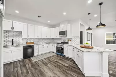 2111 Chapman Street, Houston, TX 77009 - Photo 8