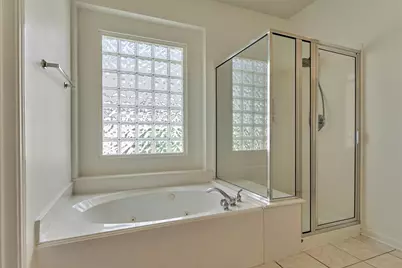 98 N Country Gate Circle, The Woodlands, TX 77384 - Photo 24