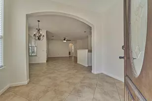 98 N Country Gate Cir, The Woodlands, TX 77384 - Photo 4