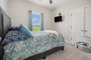 489 Sunset Trail, Angleton, TX 77515 - Photo 16