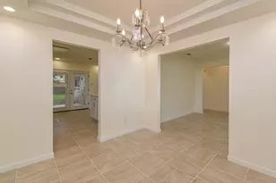 5003 Denoron Dr, Houston, TX 77048 - Photo 14