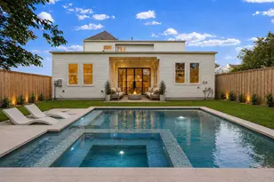1002 E 25th St, Houston, TX 77009 - Photo 26