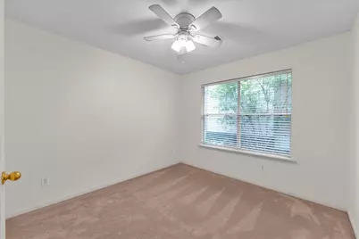 7 Currymead Place, The Woodlands, TX 77382 - Photo 36