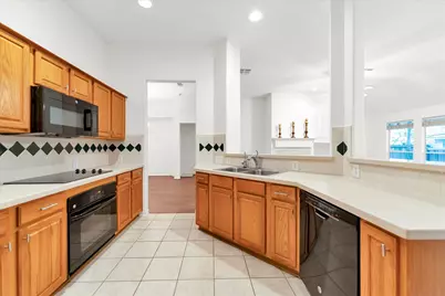 7 Currymead Place, The Woodlands, TX 77382 - Photo 20