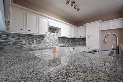 19023 Owen Oak Drive, Humble, TX 77346 - Photo 4
