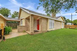3711 23rd St N, Texas City, TX 77590 - Photo 1