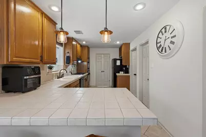 30206 Stoney Plain Drive, Spring, TX 77386 - Photo 8