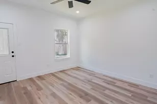 8531 Rinn St, Houston, TX 77078 - Photo 10