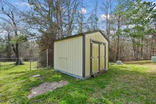 4 Ripple Creek Dr, Huntsville, TX 77320 - Photo 26