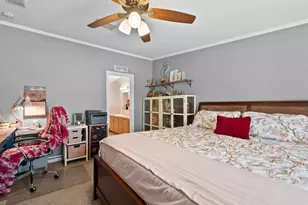 4 Ripple Creek Dr, Huntsville, TX 77320 - Photo 16