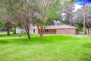 3240 County Rd 155, Alvin, TX 77511 - Photo 4