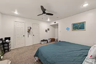 840 Threadneedle St, Houston, TX 77079 - Photo 30