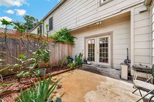 840 Threadneedle St, Houston, TX 77079 - Photo 32